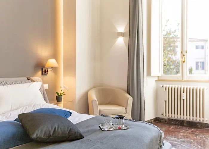 Lombardia40 Luxury 4* Roma